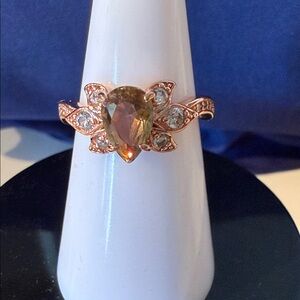 Elegant Rose Gold Teardrop Ring